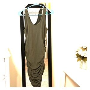 Express 🎈 midi dress